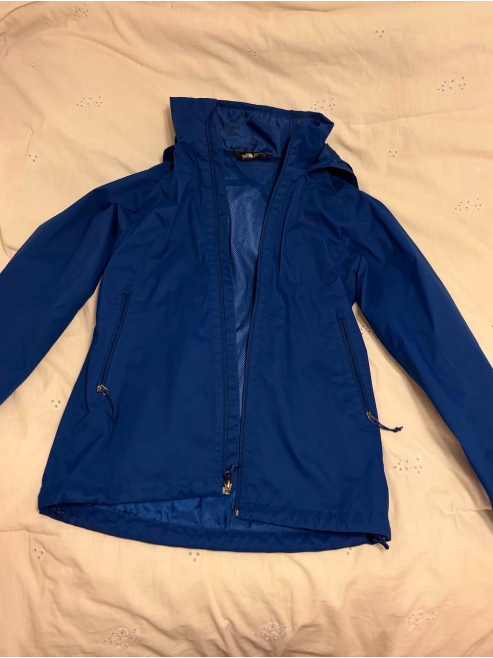 The North Face Women's Blue Lightweight Hooded Jacket